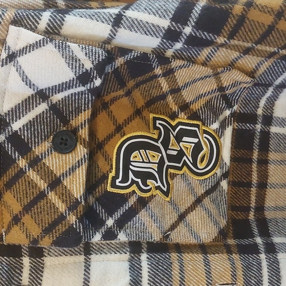 Mens xl Snoop Dogg tan/white flannel button down shirt - Picture 3 of 4